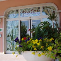 HOTEL ALLA CAMPAGNA - THE CHOCOLATE & FLOWERS HOTEL
