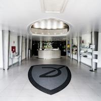 LAMBORGHINI BUSINESS HOTEL